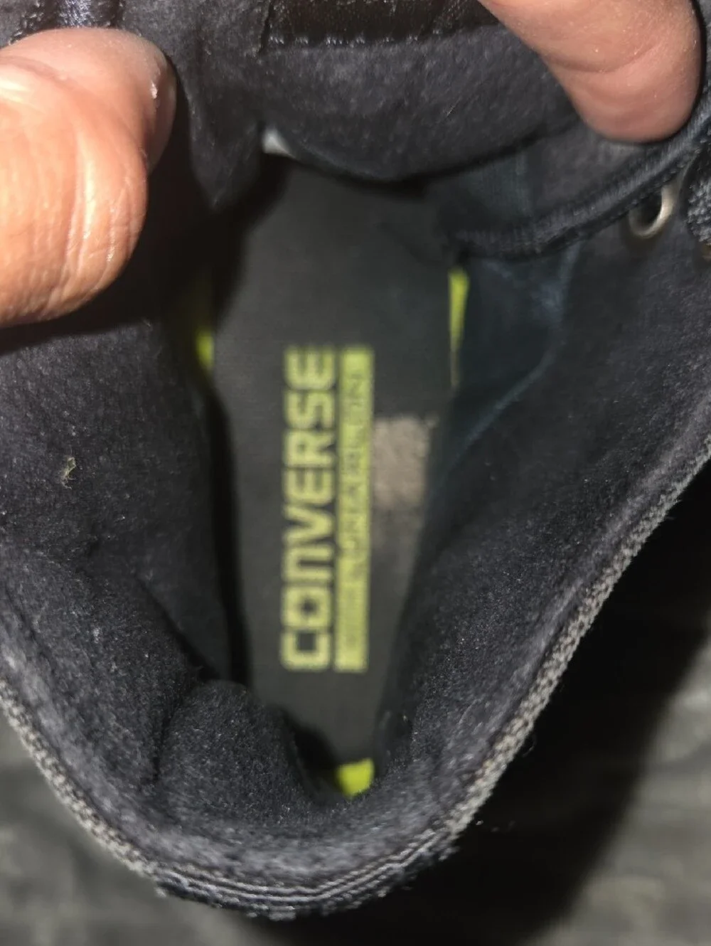 Converse patch contrasting